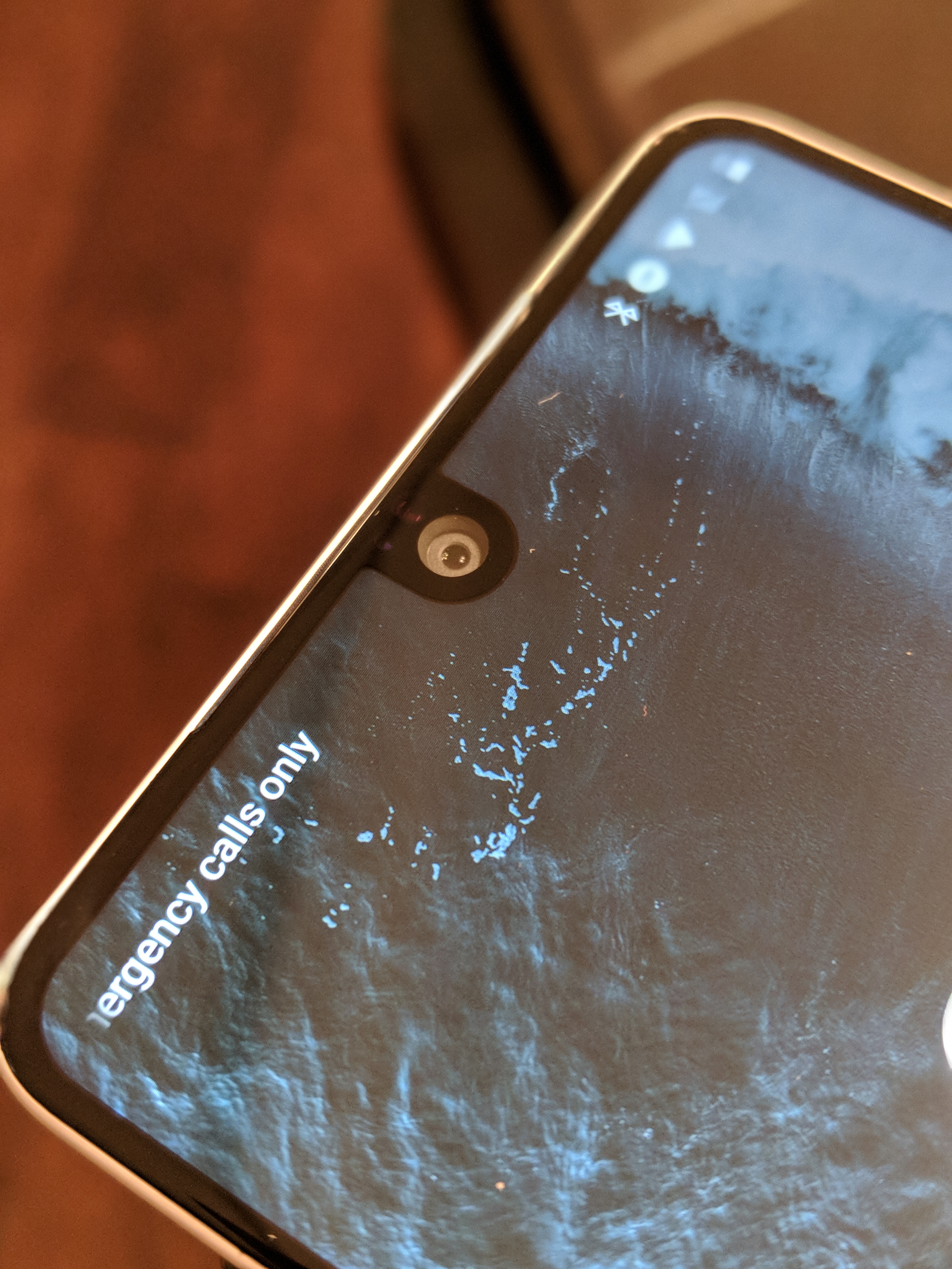 00100dPORTRAIT_00100_BURST20171110185234645_COVER