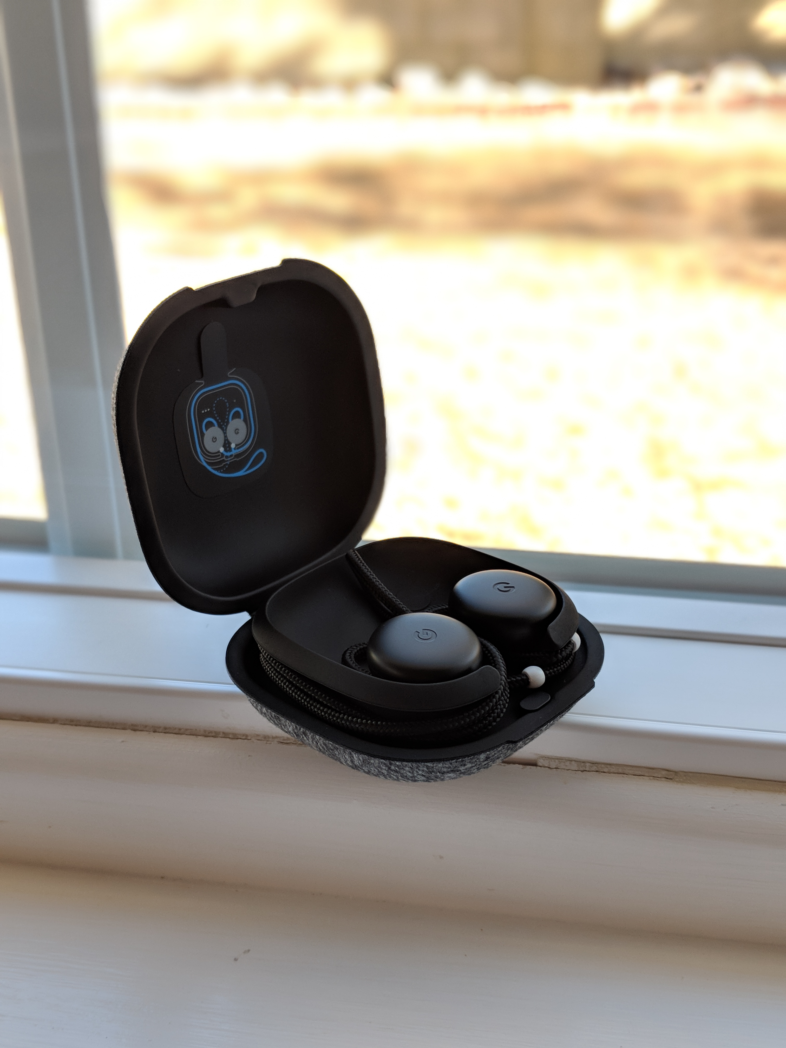 00100dPORTRAIT_00100_BURST20171118092830174_COVER